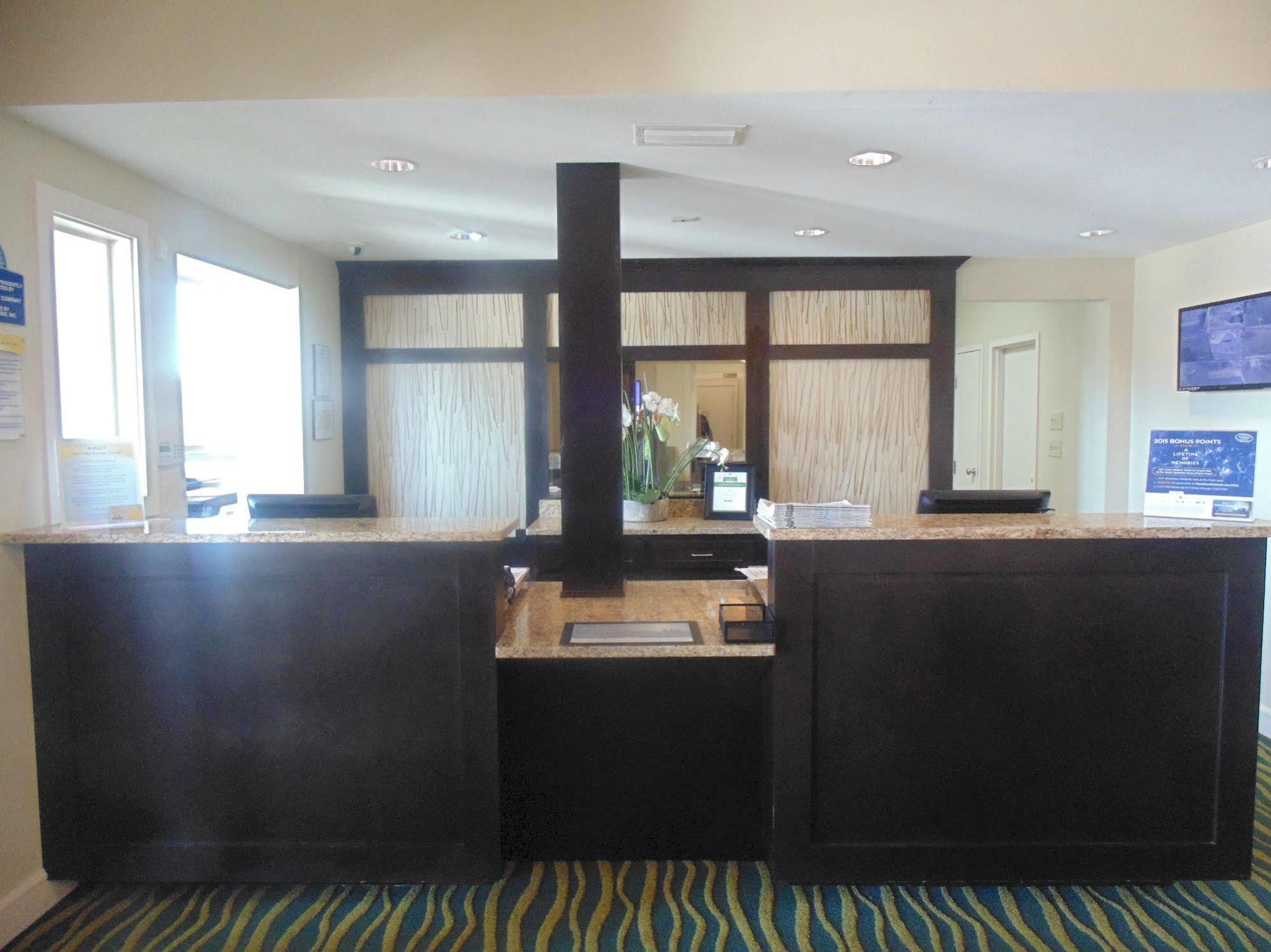 Days Inn By Wyndham Adel I-75 Exteriér fotografie